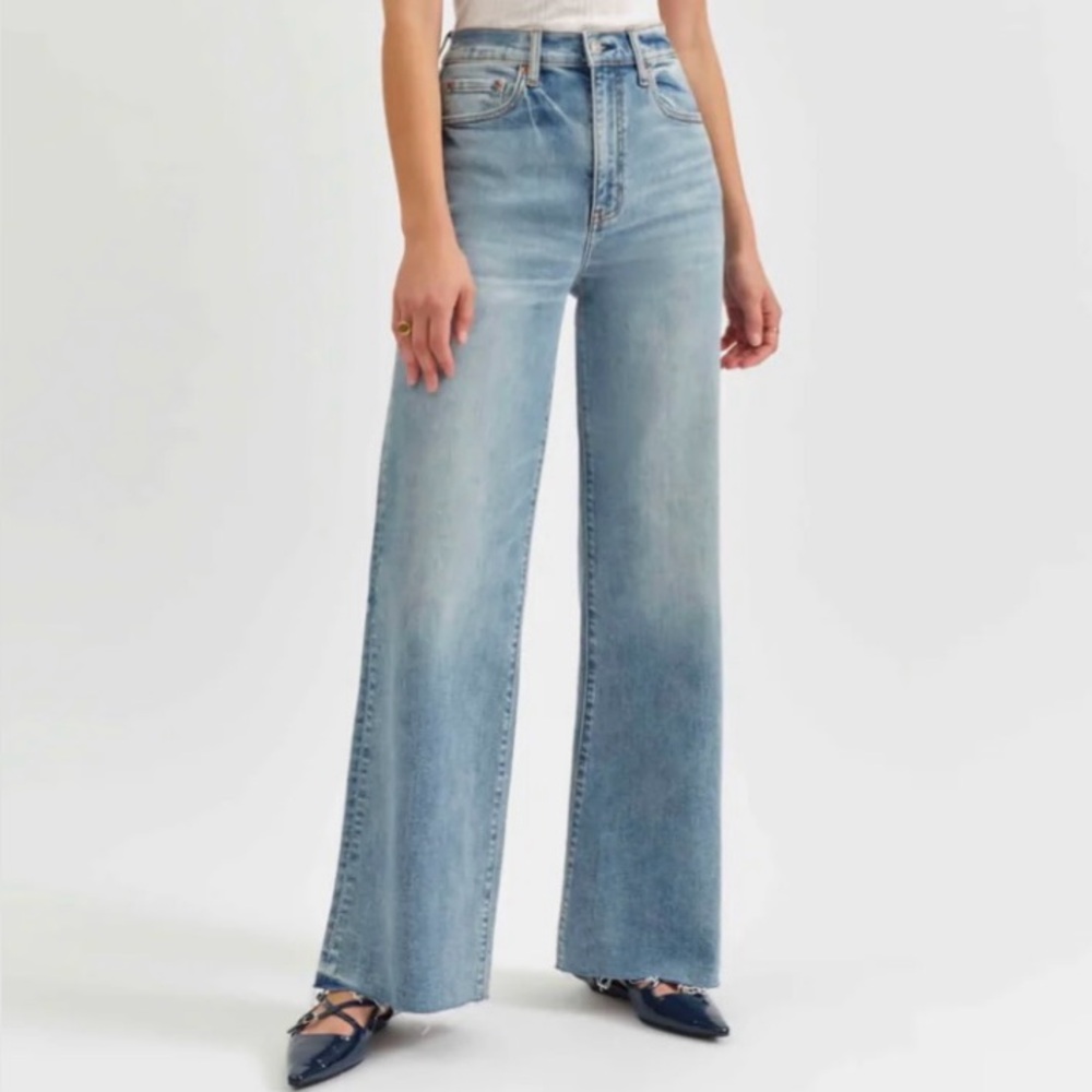 🌟 Daze Far Out in High Rise Wide ~ Size 25